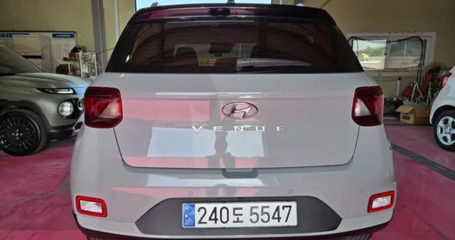 Hyundai Venue 