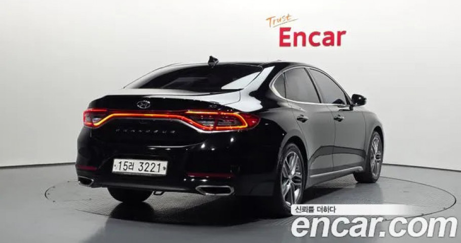Hyundai Grandeur 