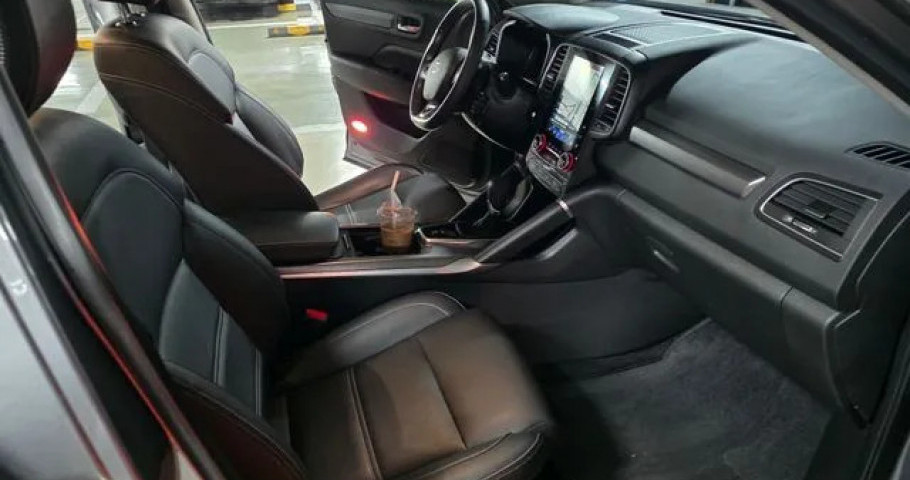 Renault Qm6 