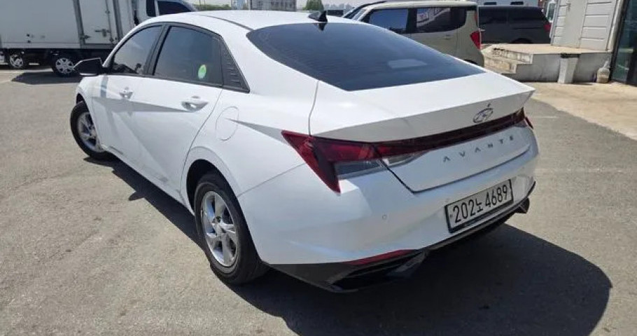 Hyundai Avante (Elantra) 