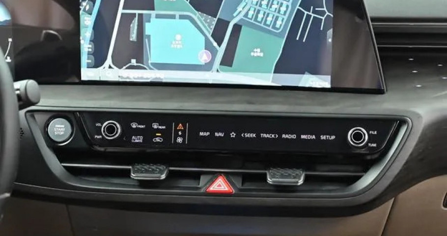 Kia K8 