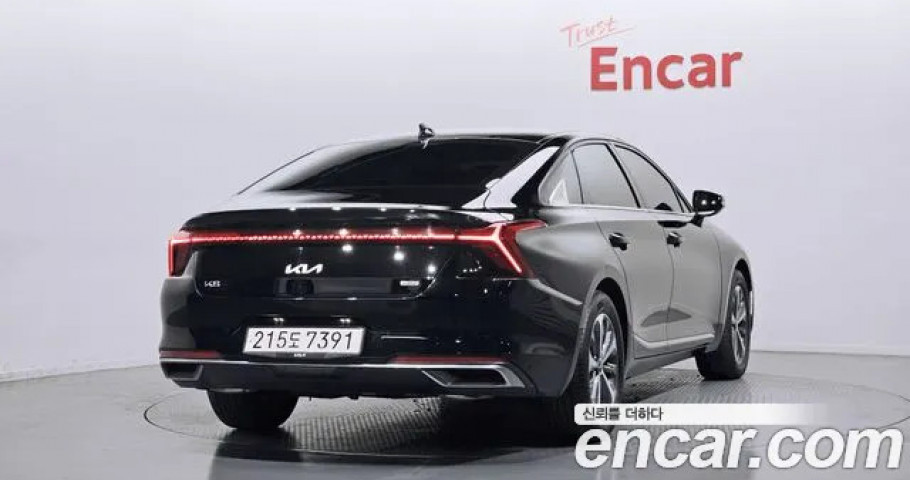 Kia K8 