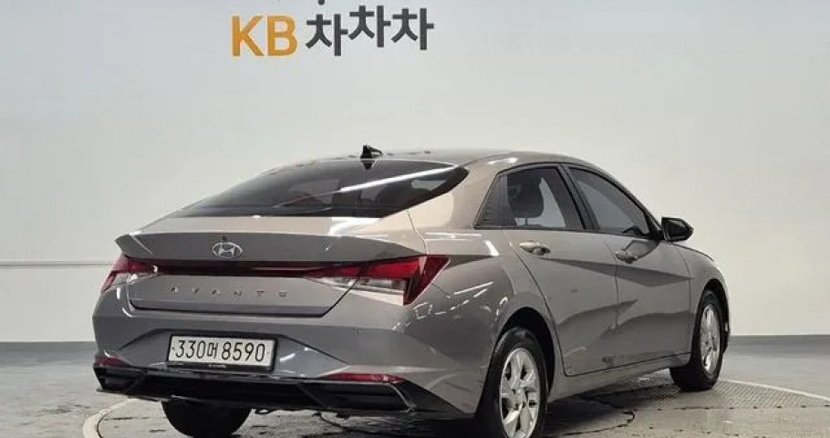 Hyundai Avante (Elantra) 