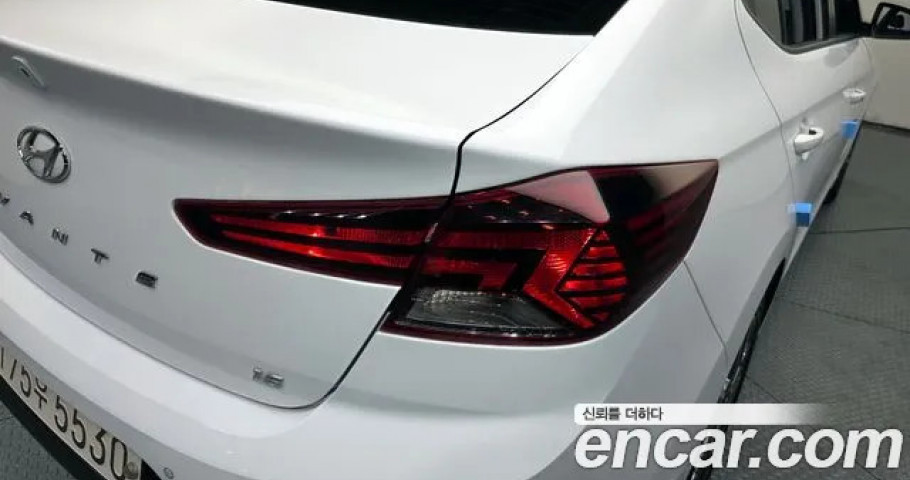 Hyundai Avante (Elantra) 