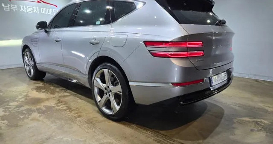Genesis Gv80 