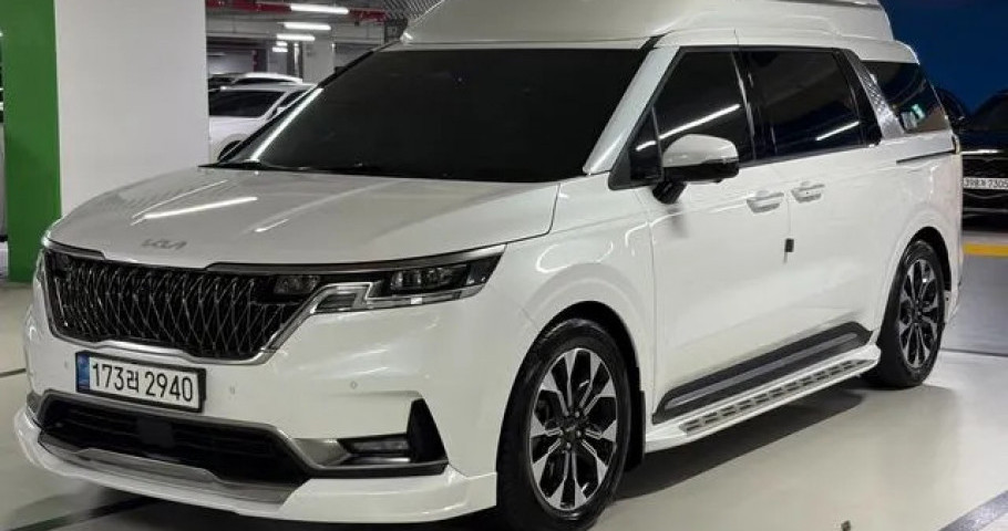Kia Carnival 