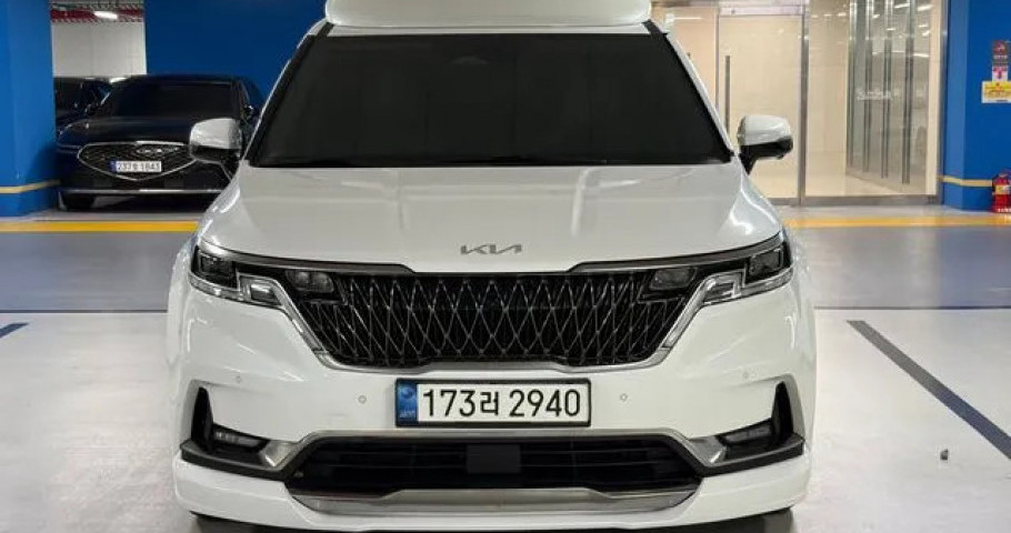 Kia Carnival 