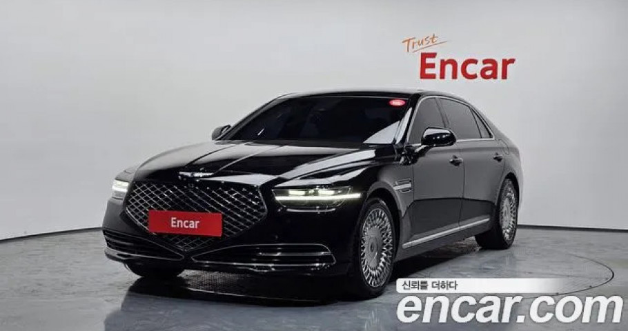 Genesis G90 