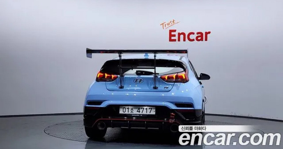 Hyundai Veloster 