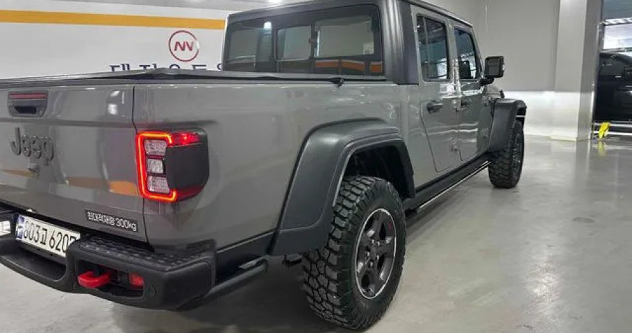 Jeep Gladiator 