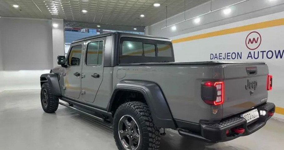 Jeep Gladiator 