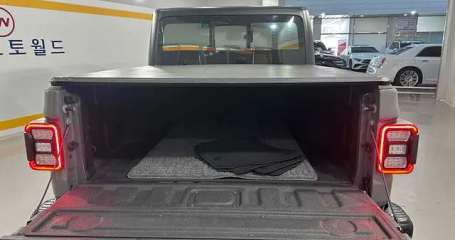 Jeep Gladiator 