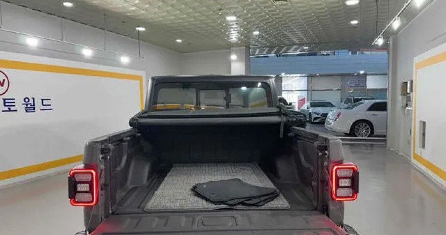Jeep Gladiator 
