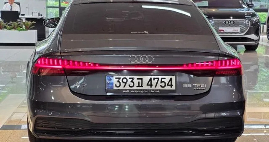 Audi A7 