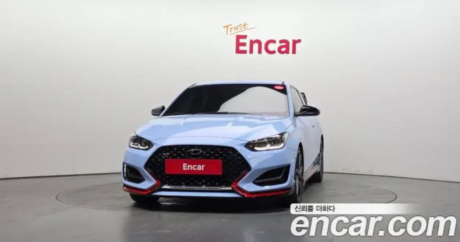Hyundai Veloster 