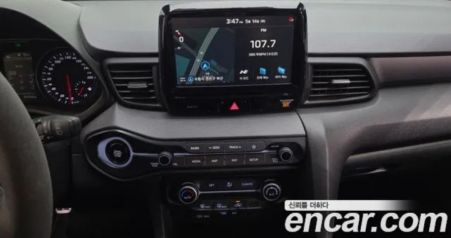 Hyundai Veloster 