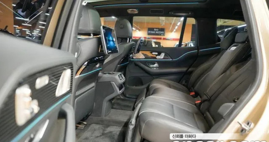 Mercedes-Benz Gls-Class 