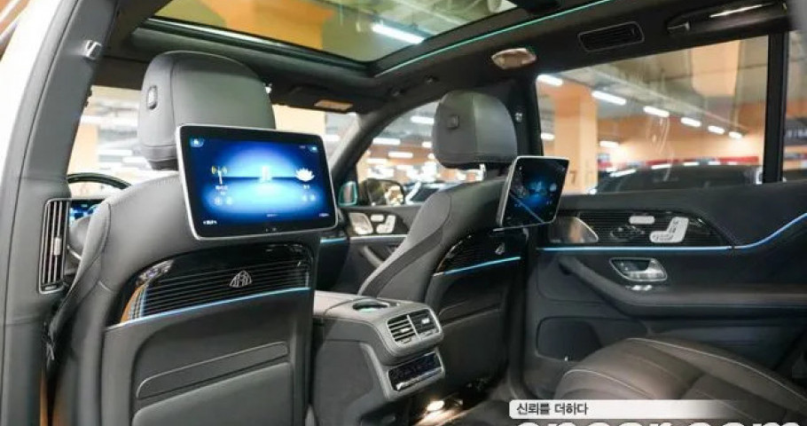 Mercedes-Benz Gls-Class 