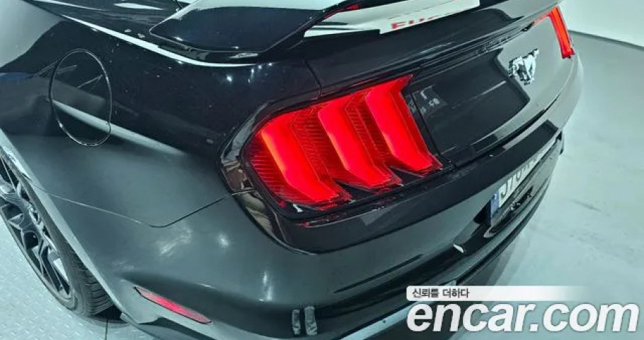 Ford Mustang 