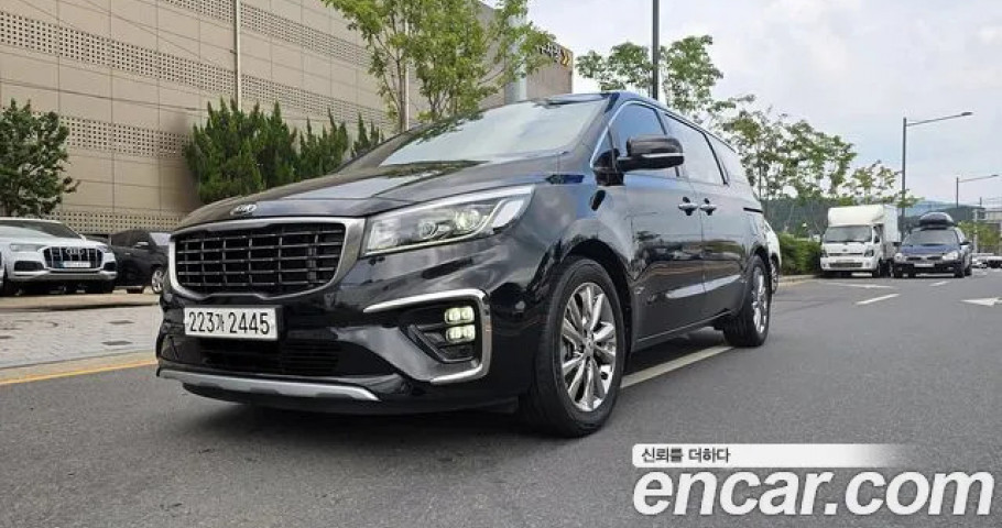 Kia Carnival 