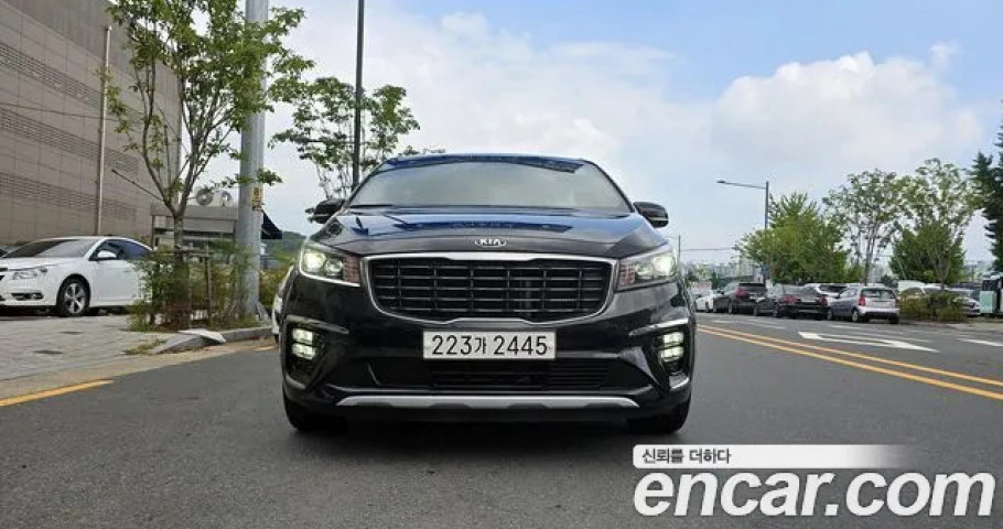 Kia Carnival 