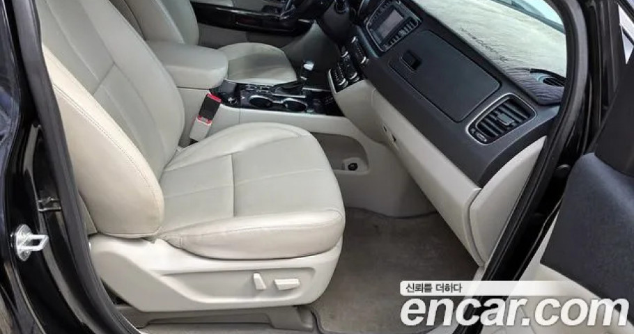 Kia Carnival 