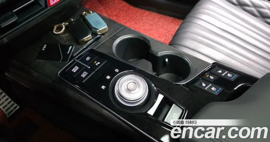 Kia K8 