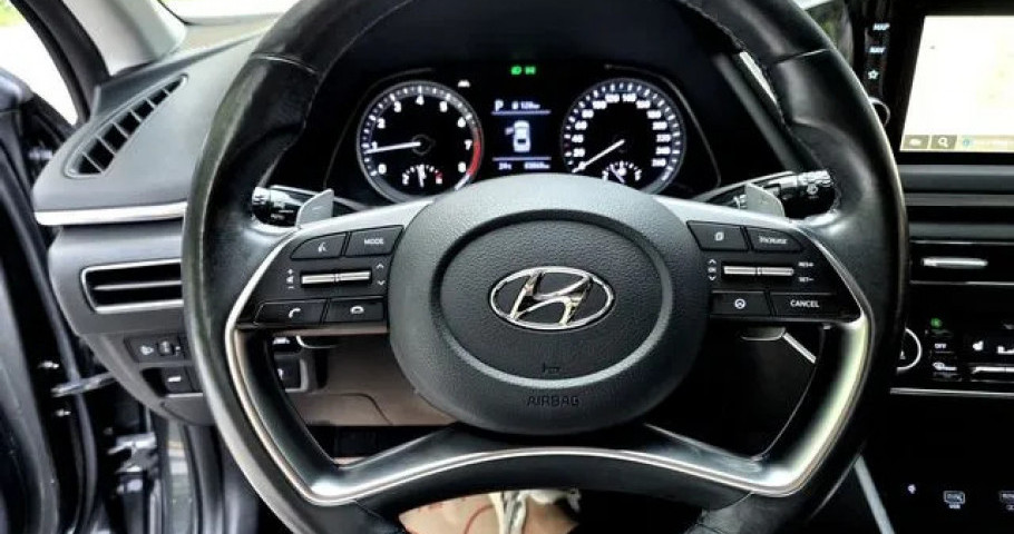 Hyundai Sonata 