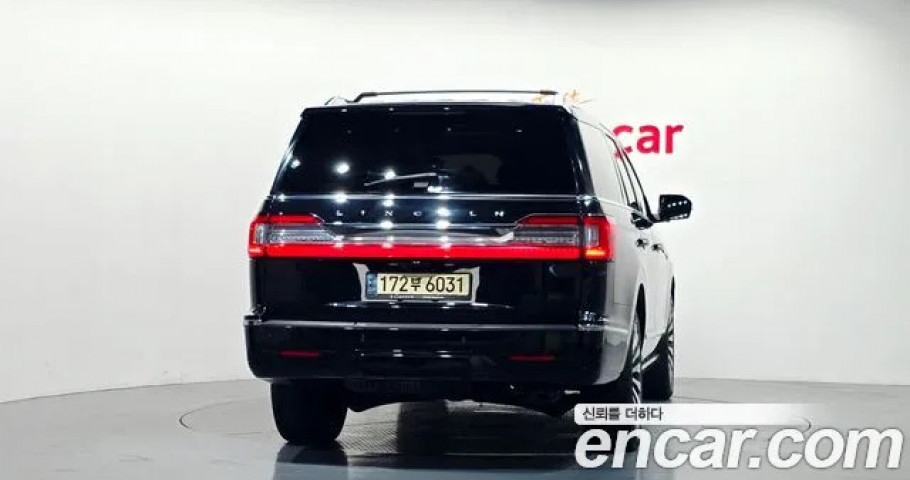Lincoln Navigator 