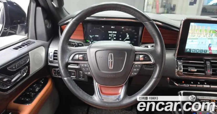 Lincoln Navigator 