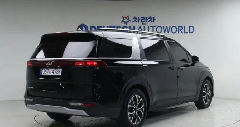 Kia Carnival 