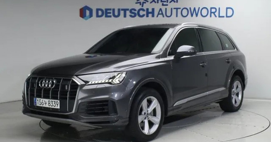 Audi Q7 