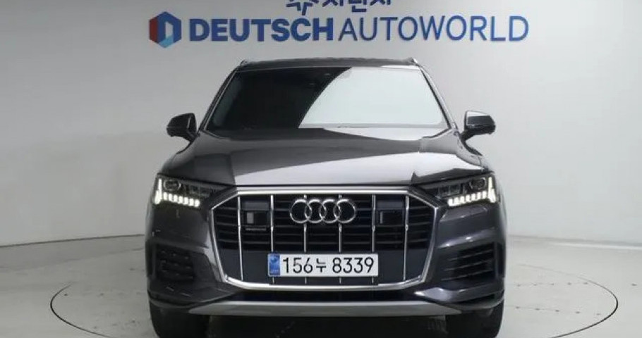 Audi Q7 