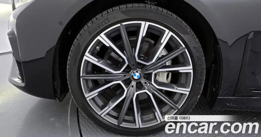 Bmw 7-Series 