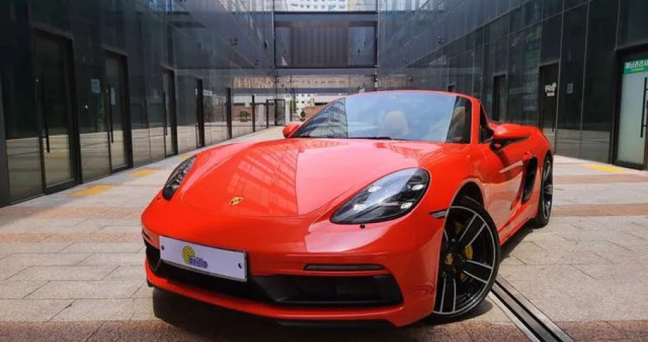 Porsche 718 