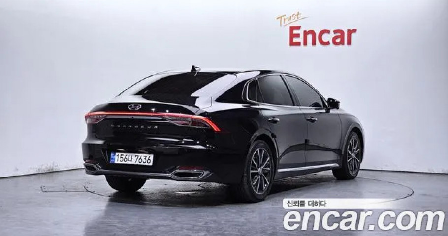 Hyundai Grandeur 