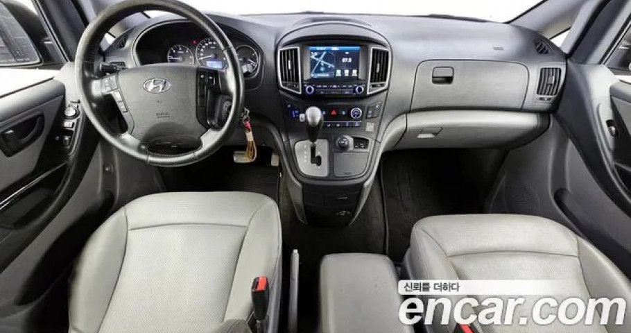 Hyundai Starex 