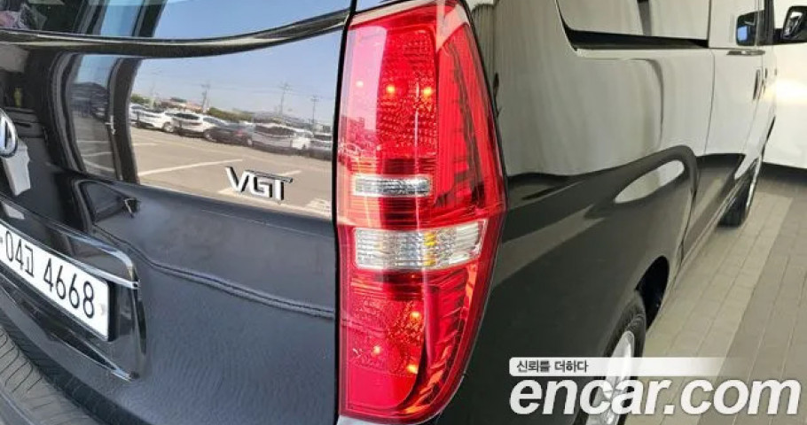 Hyundai Starex 