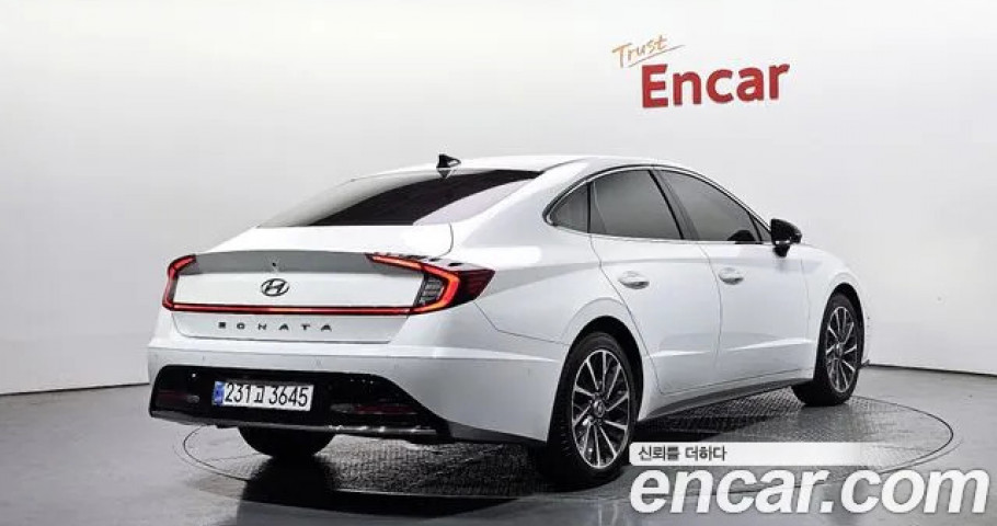 Hyundai Sonata 