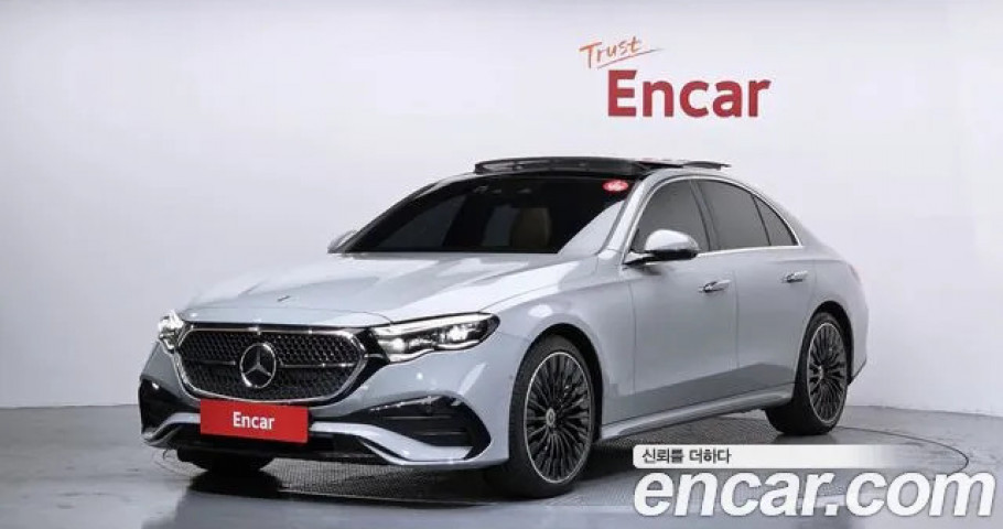 Mercedes-Benz E-Class 