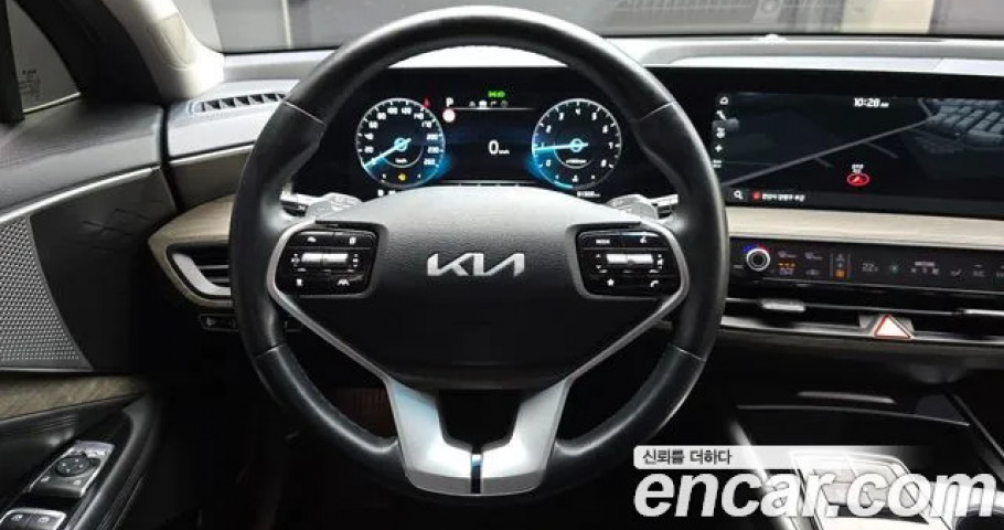 Kia K8 