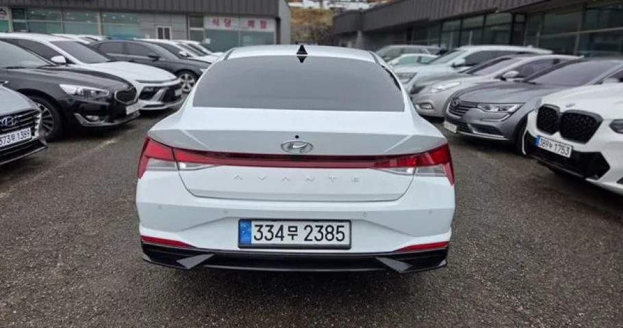 Hyundai Avante (Elantra) 