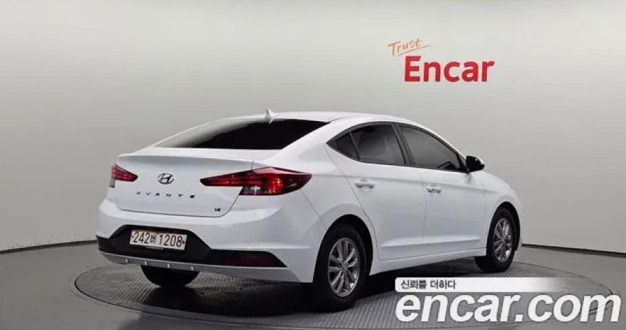 Hyundai Avante (Elantra) 