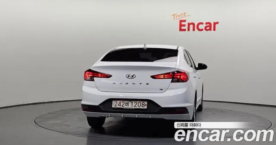 Hyundai Avante (Elantra) 