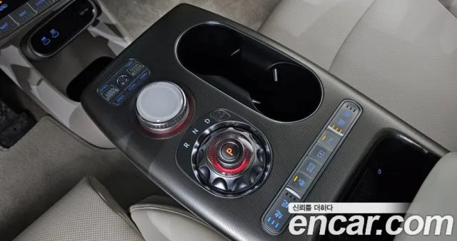 Genesis Gv60 
