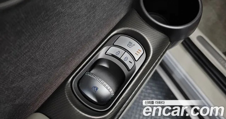 Genesis Gv60 