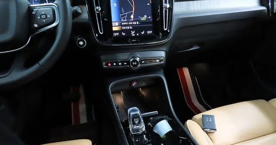 Volvo Xc40 