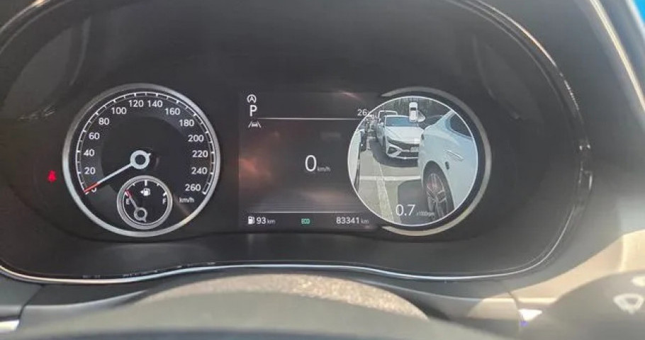 Genesis Gv70 