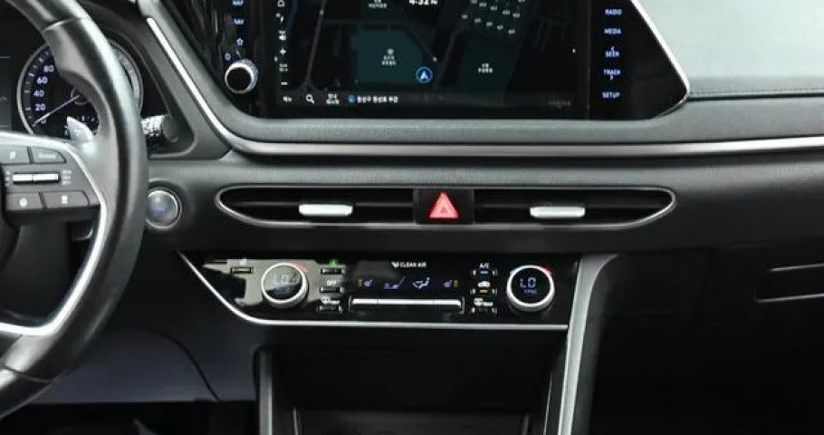 Hyundai Sonata 