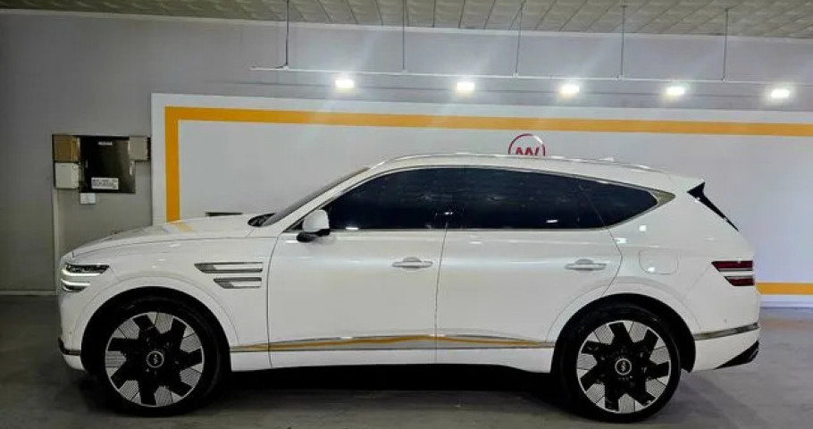Genesis Gv80 